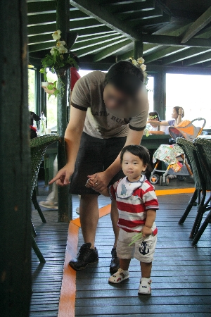 IMG_0345.JPG IMG_0345.JPG