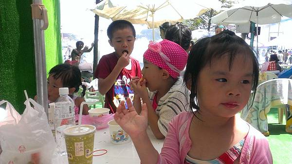PhotoCap_003.jpg PhotoCap_003.jpg