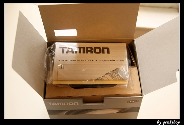 tamron18-270mm (3).jpg tamron18-270mm (3).jpg