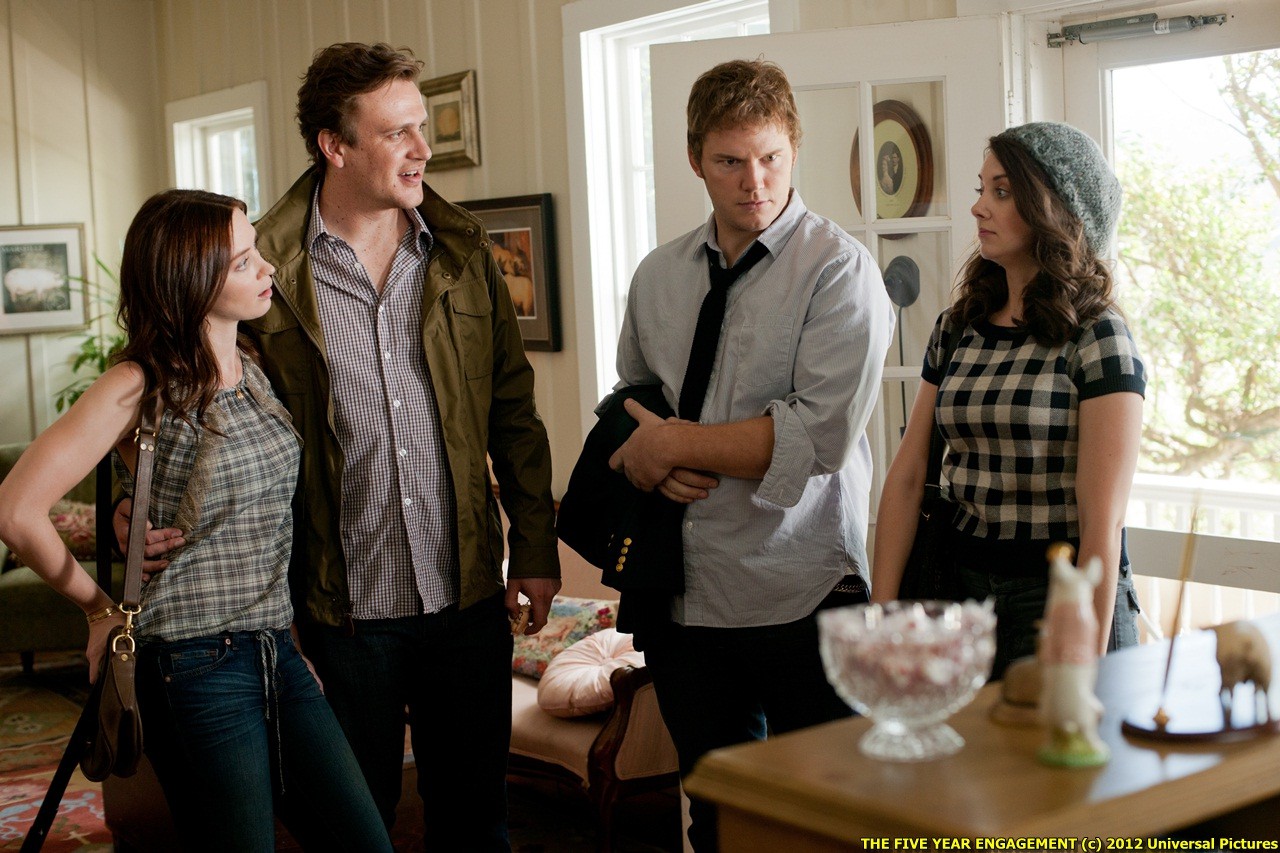 violet_(emily_blunt),_tom_(jason_segel),_alex_(chris_pratt),_suzie_(alison_brie)