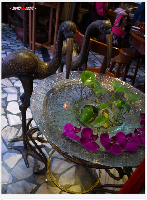 接著離營後,第二天中餐來到了"楊家蛋黃麵"or "美味 ...