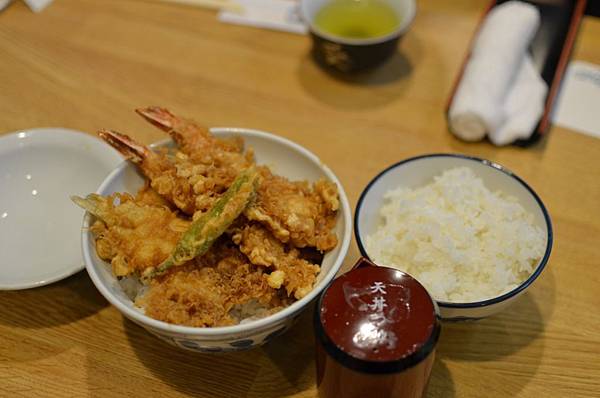 DSC_0220.JPG DSC_0220.JPG