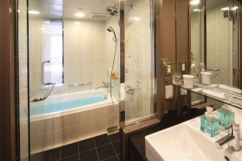 1984925_43_y.jpg 1984925_43_y.jpg