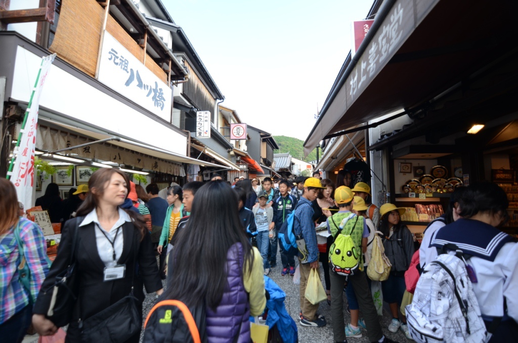 DSC_0949.JPG DSC_0949.JPG