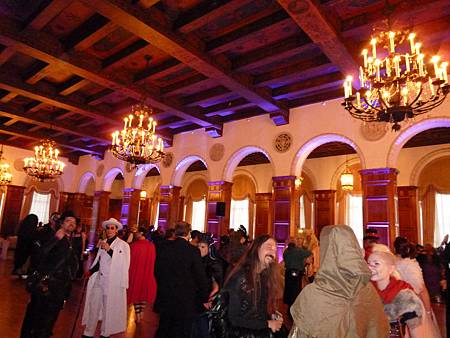 2012 Labyrinth Masquerade Ball_51