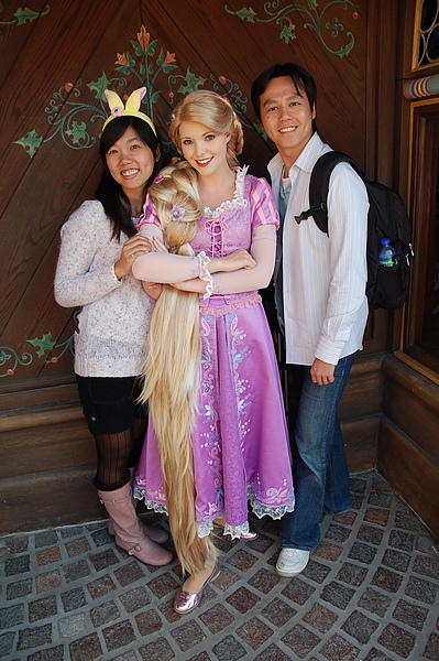 DSC_0049.JPG DSC_0049.JPG