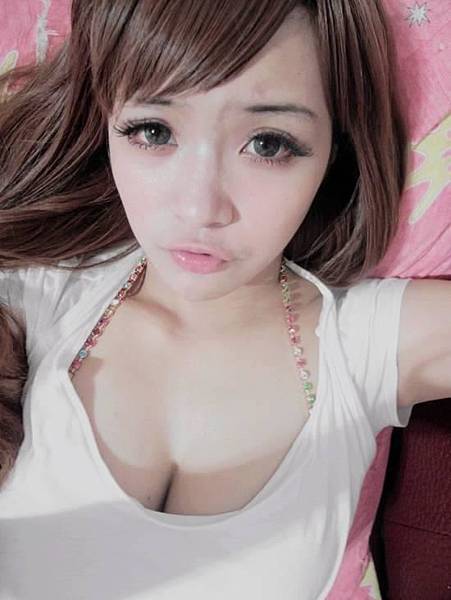 33E可愛又性感正妹 元欣 身材好棒