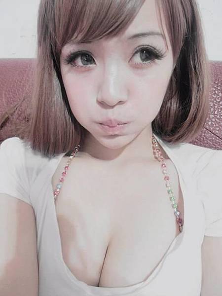 33E可愛又性感正妹 元欣 身材好棒