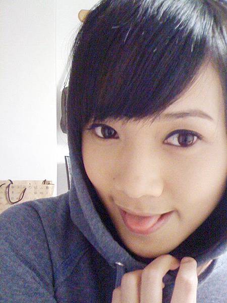 PTT瘋狂轉載「可愛女老師」古珮菁