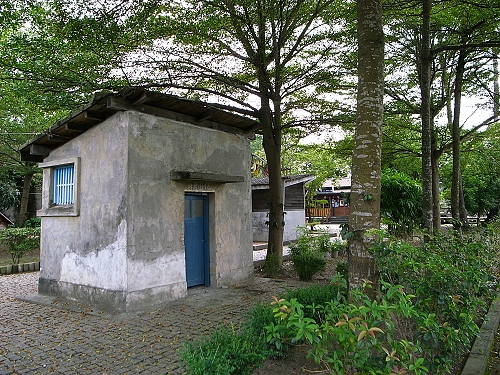 R0018560a.jpg R0018560a.jpg