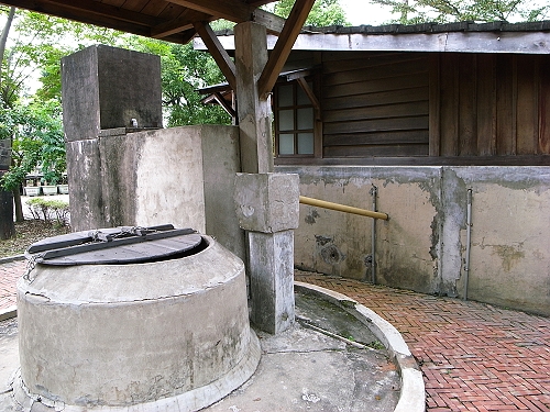 R0018566a.jpg R0018566a.jpg