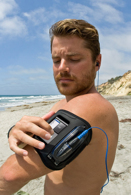 WaterproofArmbands_WA2use.jpg WaterproofArmbands_WA2use.jpg