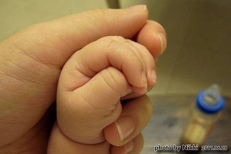 牽妳的手.jpg 牽妳的手.jpg