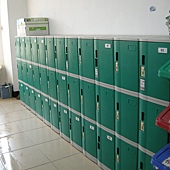 班級置物櫃。