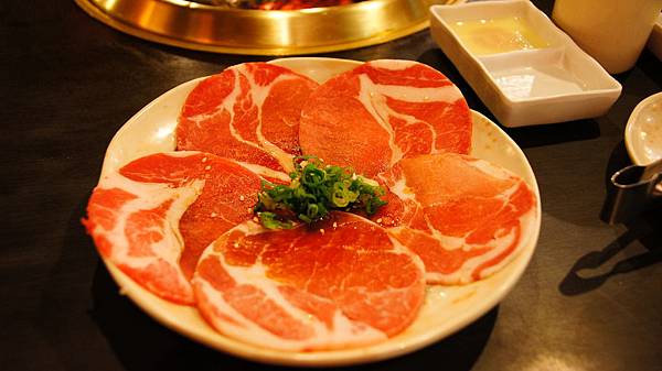 【食記】乾杯燒肉(中山店) 【食記】乾杯燒肉(中山店)