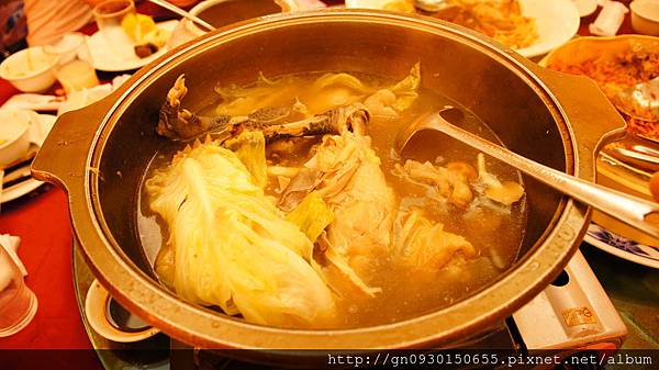 【食記】海霸王(土城店) 【食記】海霸王(土城店)