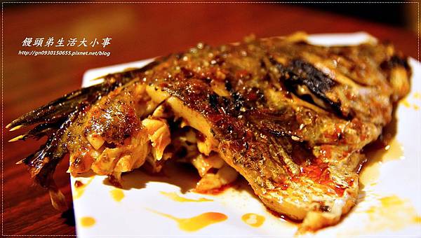 【食記/新北市】獨家口味~重慶烤魚鴛鴦鍋♪♪紅門宴麻辣鍋♪♪ 【食記/新北市】獨家口味~重慶烤魚鴛鴦鍋♪♪紅門宴麻辣鍋♪♪