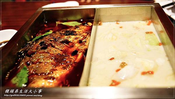 【食記/新北市】獨家口味~重慶烤魚鴛鴦鍋♪♪紅門宴麻辣鍋♪♪ 【食記/新北市】獨家口味~重慶烤魚鴛鴦鍋♪♪紅門宴麻辣鍋♪♪