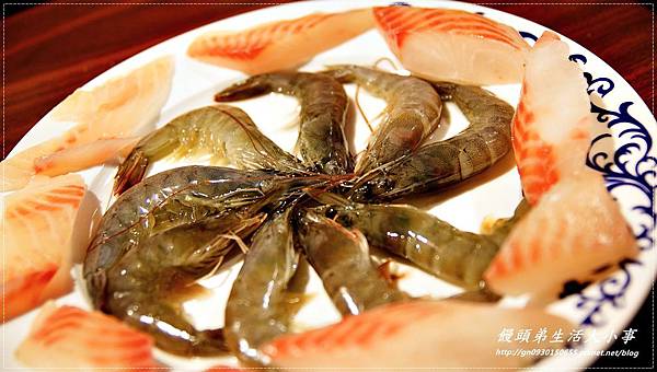 【食記/新北市】獨家口味~重慶烤魚鴛鴦鍋♪♪紅門宴麻辣鍋♪♪ 【食記/新北市】獨家口味~重慶烤魚鴛鴦鍋♪♪紅門宴麻辣鍋♪♪