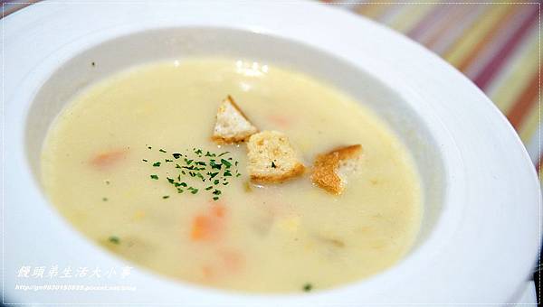 【食記/台北市】捷運美食~尋找東區巷弄美食♪♪LIVE 饗樂♪♪ 【食記/台北市】捷運美食~尋找東區巷弄美食♪♪LIVE 饗樂♪♪