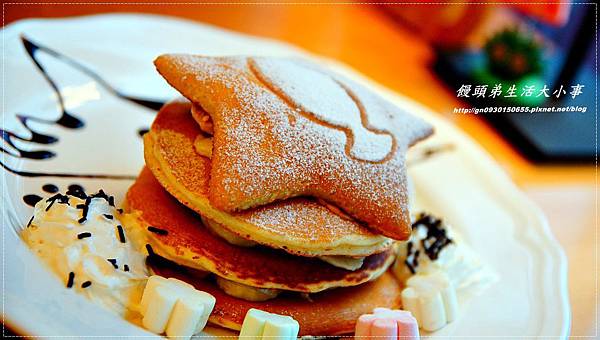 【食記/基隆市】超萌超Q的貓王鬆餅~你千萬不能錯過♪♪貓小路cafe♪♪ 【食記/基隆市】超萌超Q的貓王鬆餅~你千萬不能錯過♪♪貓小路cafe♪♪