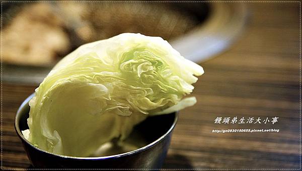 【食記/新北市】有看過會牽絲的起司生蠔嗎??♪♪燒肉眾-日式精緻炭火燒肉♪♪ 【食記/新北市】有看過會牽絲的起司生蠔嗎??♪♪燒肉眾-日式精緻炭火燒肉♪♪