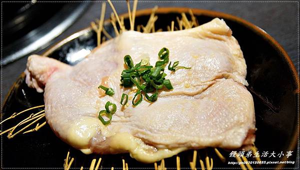【食記/新北市】三個愛好燒肉的年輕人創開的日式燒烤♪♪九龍炭火燒肉海鮮火鍋♪♪ 【食記/新北市】三個愛好燒肉的年輕人創開的日式燒烤♪♪九龍炭火燒肉海鮮火鍋♪♪