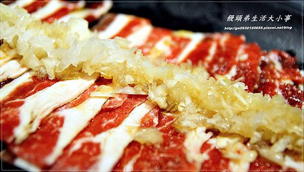 【食記/新北市】三個愛好燒肉的年輕人創開的日式燒烤♪♪九龍炭火燒肉海鮮火鍋♪♪ 【食記/新北市】三個愛好燒肉的年輕人創開的日式燒烤♪♪九龍炭火燒肉海鮮火鍋♪♪