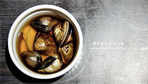 【食記/新北市】三個愛好燒肉的年輕人創開的日式燒烤♪♪九龍炭火燒肉海鮮火鍋♪♪ 【食記/新北市】三個愛好燒肉的年輕人創開的日式燒烤♪♪九龍炭火燒肉海鮮火鍋♪♪