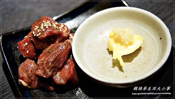 【食記/新北市】三個愛好燒肉的年輕人創開的日式燒烤♪♪九龍炭火燒肉海鮮火鍋♪♪ 【食記/新北市】三個愛好燒肉的年輕人創開的日式燒烤♪♪九龍炭火燒肉海鮮火鍋♪♪