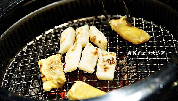 【食記/新北市】三個愛好燒肉的年輕人創開的日式燒烤♪♪九龍炭火燒肉海鮮火鍋♪♪ 【食記/新北市】三個愛好燒肉的年輕人創開的日式燒烤♪♪九龍炭火燒肉海鮮火鍋♪♪