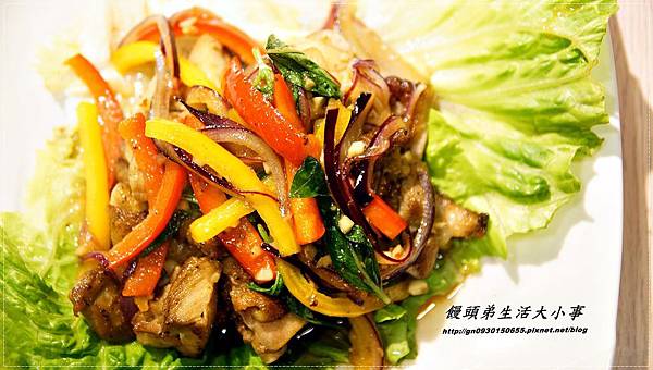 【食記/台北市】創新綠化森林的泰式餐廳♪♪泰爽Thai Sun泰式輕食料理♪♪ 【食記/台北市】創新綠化森林的泰式餐廳♪♪泰爽Thai Sun泰式輕食料理♪♪