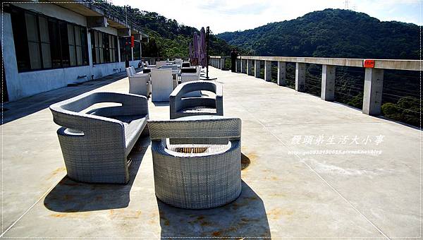 【食記/新北市】感受在雲端用餐的滋味♪♪Loft17森活休閒園區♪♪ 【食記/新北市】感受在雲端用餐的滋味♪♪Loft17森活休閒園區♪♪