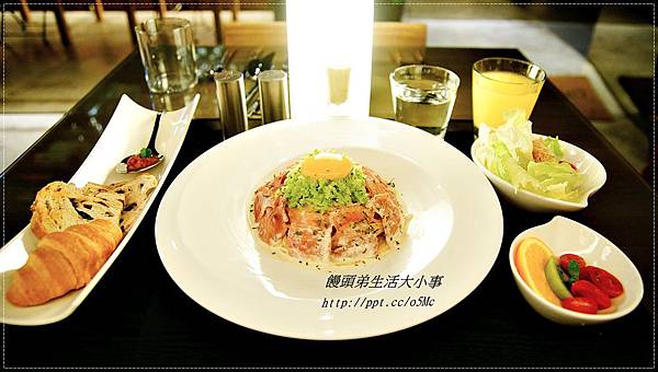 【食記/台北市】捷運美食~別緻的歐琺輕奢餐♪♪French Windows琺蘭綺瑥朵茶餐館♪♪ 【食記/台北市】捷運美食~別緻的歐琺輕奢餐♪♪French Windows琺蘭綺瑥朵茶餐館♪♪