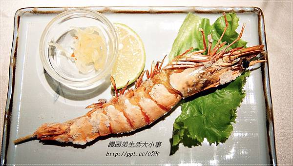 【食記/台北市】秋令進補,吃這超大塊的排翅就準沒錯♪♪橋園♪♪ 【食記/台北市】秋令進補,吃這超大塊的排翅就準沒錯♪♪橋園♪♪