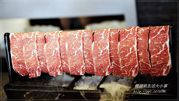 【食記/台北市】幻想在宮廷裡皇帝般的享受♪♪這一鍋皇室祕藏鍋物♪♪(吉林殿) 【食記/台北市】幻想在宮廷裡皇帝般的享受♪♪這一鍋皇室祕藏鍋物♪♪(吉林殿)