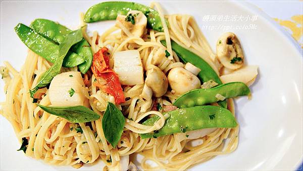 【食記/花蓮】就是要如此厚待妳,美國超厚切牛排♪♪莎莉Sarlee's♪♪ 【食記/花蓮】就是要如此厚待妳,美國超厚切牛排♪♪莎莉Sarlee's♪♪