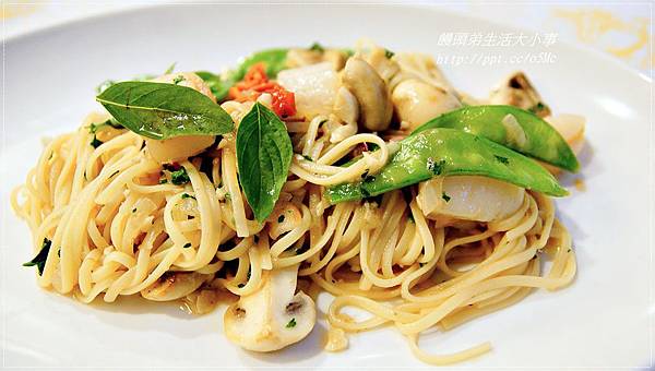 【食記/花蓮】就是要如此厚待妳,美國超厚切牛排♪♪莎莉Sarlee's♪♪ 【食記/花蓮】就是要如此厚待妳,美國超厚切牛排♪♪莎莉Sarlee's♪♪