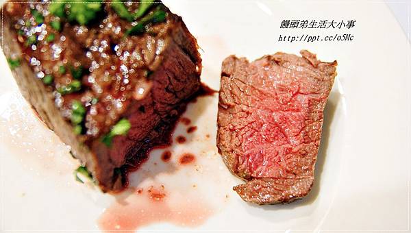 【食記/花蓮】就是要如此厚待妳,美國超厚切牛排♪♪莎莉Sarlee's♪♪ 【食記/花蓮】就是要如此厚待妳,美國超厚切牛排♪♪莎莉Sarlee's♪♪