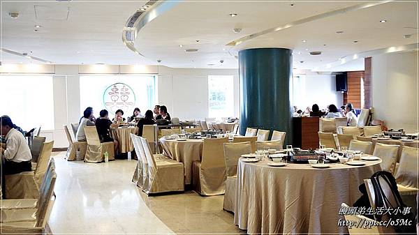 【食記/台北市】懷念料理~呷青操2500元桌菜,吃到飽♪♪海霸王♪♪(中山店) 【食記/台北市】懷念料理~呷青操2500元桌菜,吃到飽♪♪海霸王♪♪(中山店)