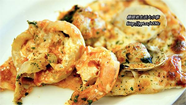 【食記/台北市】捷運美食~超豪華海鮮披薩♪♪上菜囉 Viva la fete法式餐廳♪♪ 【食記/台北市】捷運美食~超豪華海鮮披薩♪♪上菜囉 Viva la fete法式餐廳♪♪