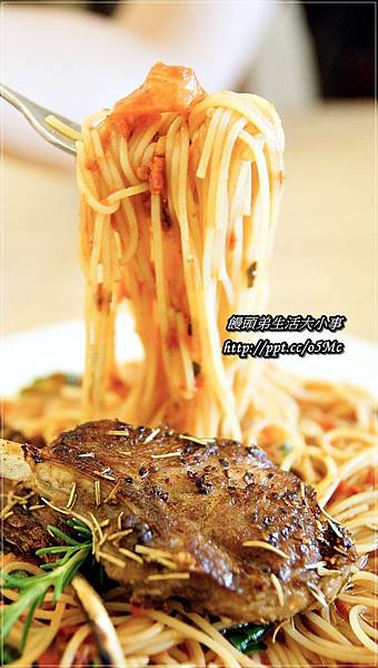 【食記/台北市】捷運美食~超豪華海鮮披薩♪♪上菜囉 Viva la fete法式餐廳♪♪ 【食記/台北市】捷運美食~超豪華海鮮披薩♪♪上菜囉 Viva la fete法式餐廳♪♪