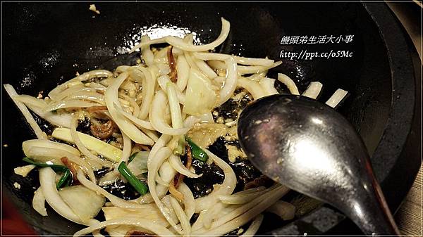 【食記/台北市】捷運美食~跟超級英雄來吃火鍋吧♪♪石頭公‧石頭火鍋♪♪ 【食記/台北市】捷運美食~跟超級英雄來吃火鍋吧♪♪石頭公‧石頭火鍋♪♪