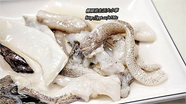【食記/台北市】白金牛肉CP值高,吃到飽火鍋饗宴♪滿堂紅頂級麻辣鴛鴦火鍋♪ 【食記/台北市】白金牛肉CP值高,吃到飽火鍋饗宴♪滿堂紅頂級麻辣鴛鴦火鍋♪