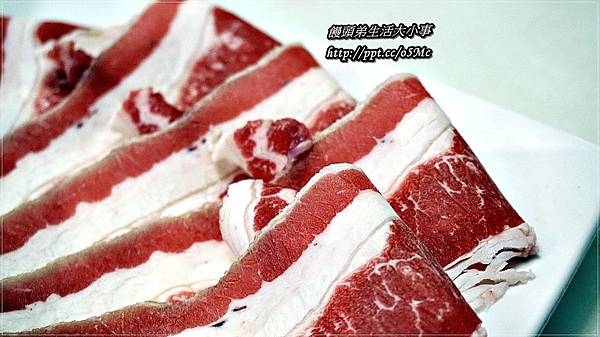 【食記/台北市】白金牛肉CP值高,吃到飽火鍋饗宴♪滿堂紅頂級麻辣鴛鴦火鍋♪ 【食記/台北市】白金牛肉CP值高,吃到飽火鍋饗宴♪滿堂紅頂級麻辣鴛鴦火鍋♪