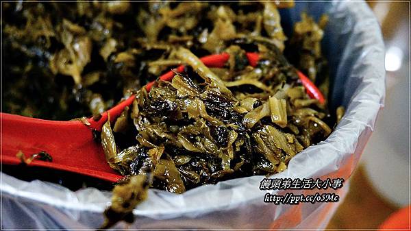 【食記/桃園】一甲子的好味道,首創免費加湯加麵服務♪♪永川牛肉麵♪♪ 【食記/桃園】一甲子的好味道,首創免費加湯加麵服務♪♪永川牛肉麵♪♪