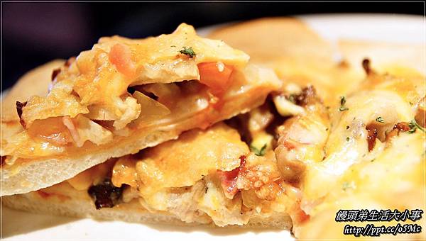 【食記/台北市】捷運美食~超人氣招牌起司烤雞腿♪♪宮都拉義式主題餐♪♪ 【食記/台北市】捷運美食~超人氣招牌起司烤雞腿♪♪宮都拉義式主題餐♪♪