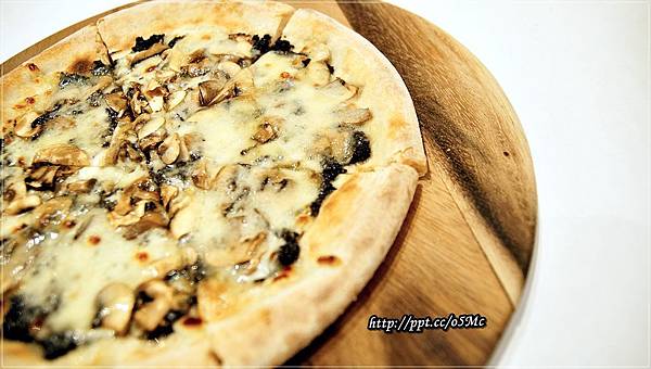 【食記/台北市】捷運美食~氣氛佳,優質平價的義大利料理♪♪隨意鳥地方♪♪ 【食記/台北市】捷運美食~氣氛佳,優質平價的義大利料理♪♪隨意鳥地方♪♪