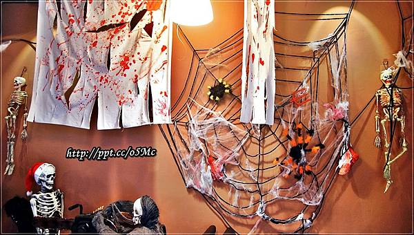 【食記/台北市】捷運美食~超驚悚藍色眼珠,你敢吃下肚嗎?♪♪Joe Black♪♪ 【食記/台北市】捷運美食~超驚悚藍色眼珠,你敢吃下肚嗎?♪♪Joe Black♪♪