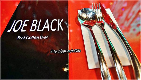 【食記/台北市】捷運美食~超驚悚藍色眼珠,你敢吃下肚嗎?♪♪Joe Black♪♪ 【食記/台北市】捷運美食~超驚悚藍色眼珠,你敢吃下肚嗎?♪♪Joe Black♪♪